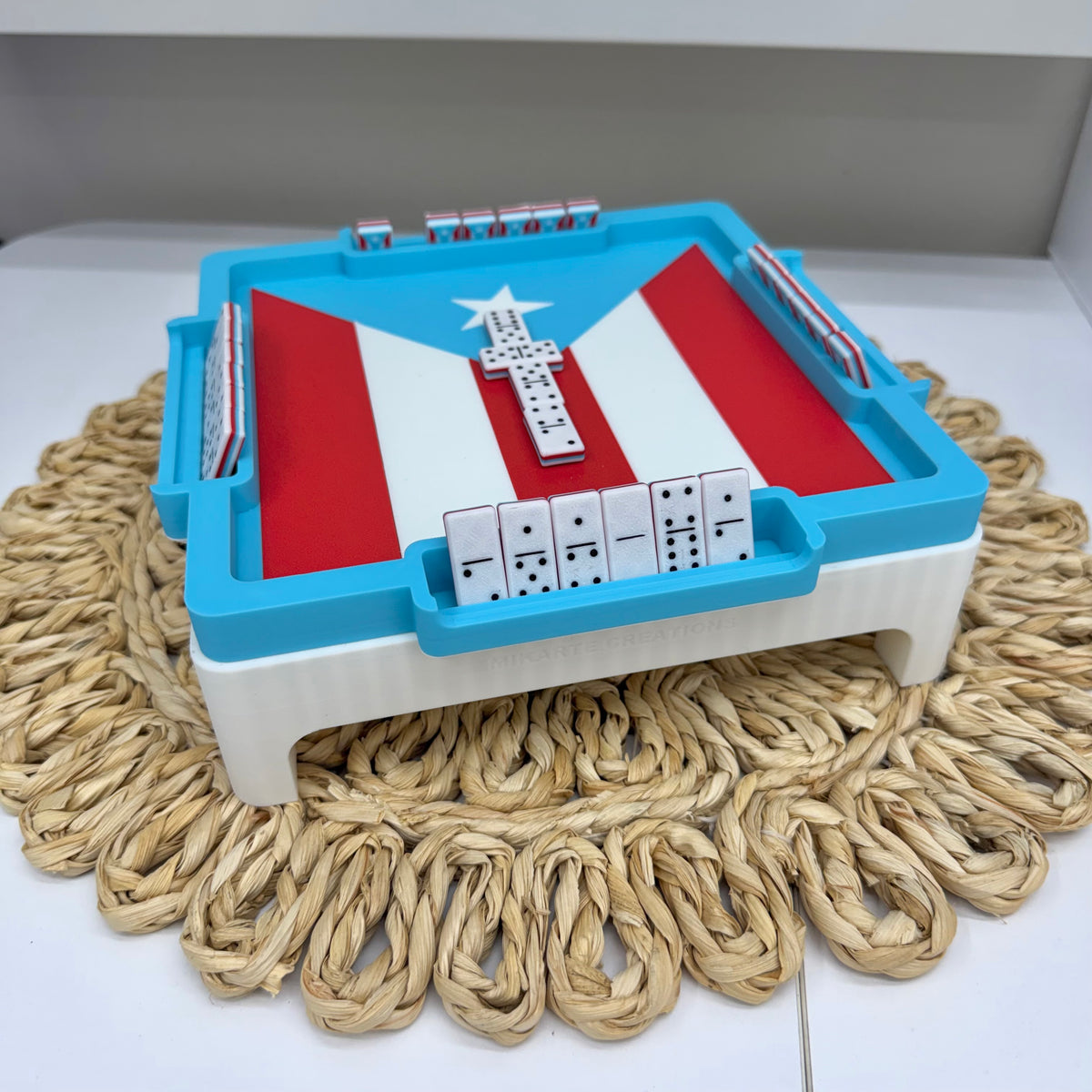 PRE ORDEN - Mini Mesa de Dominó Puerto Rico (Se comienzan a trabajar a partir del 22 de Sept)