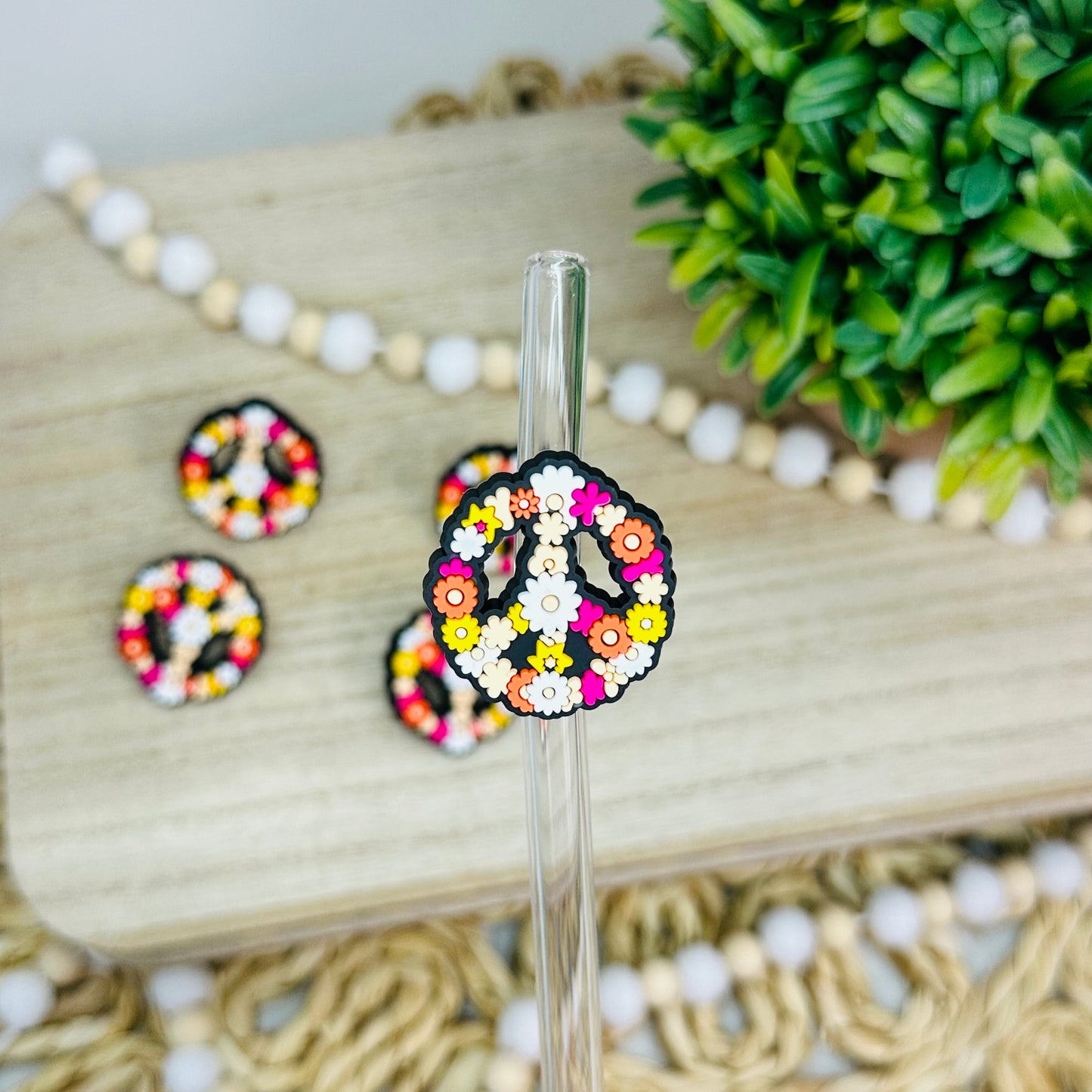 Sign Peace with Flowers | Straw Charms