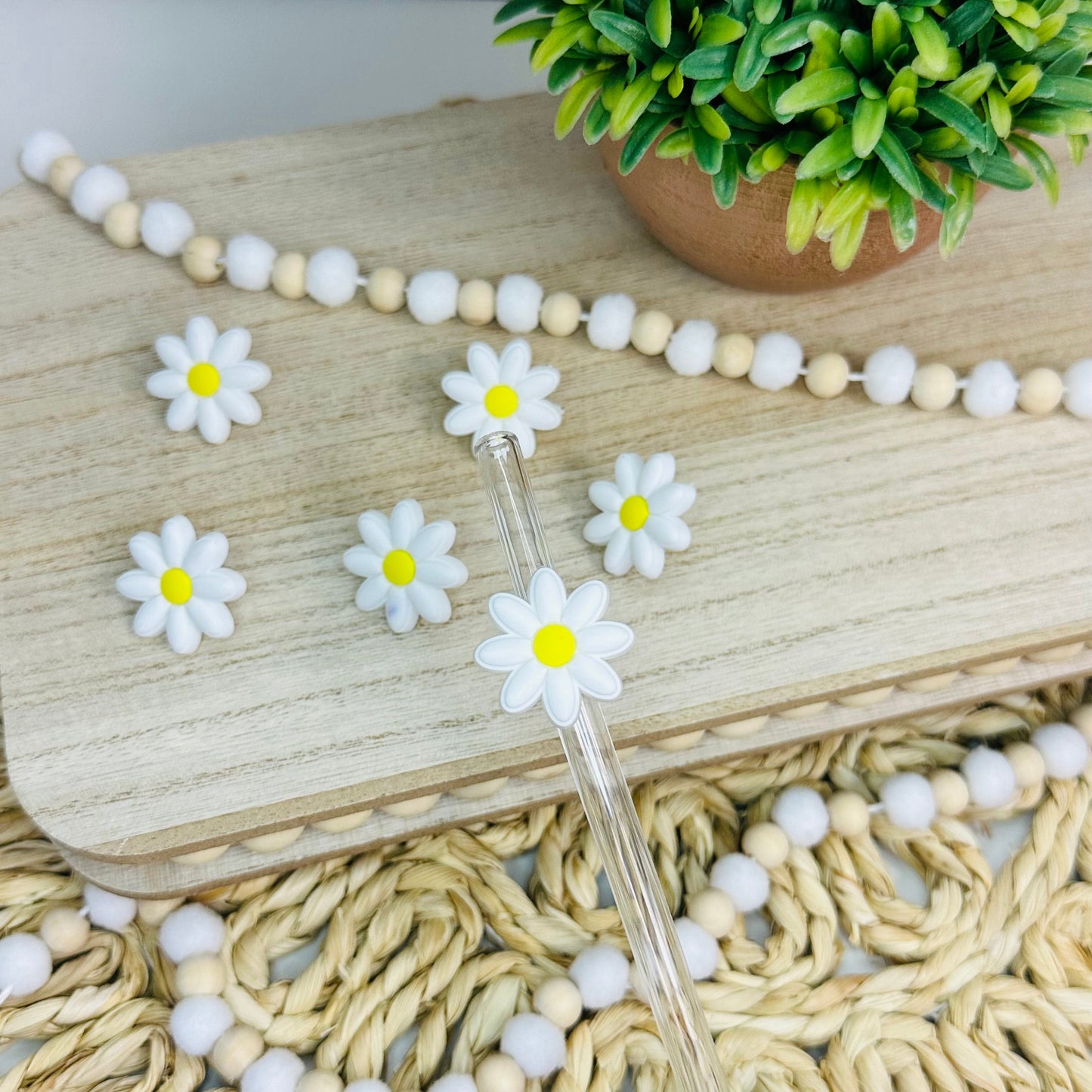 White Flower | Straw Charms