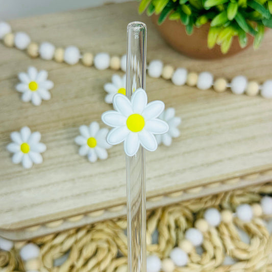 White Flower | Straw Charms