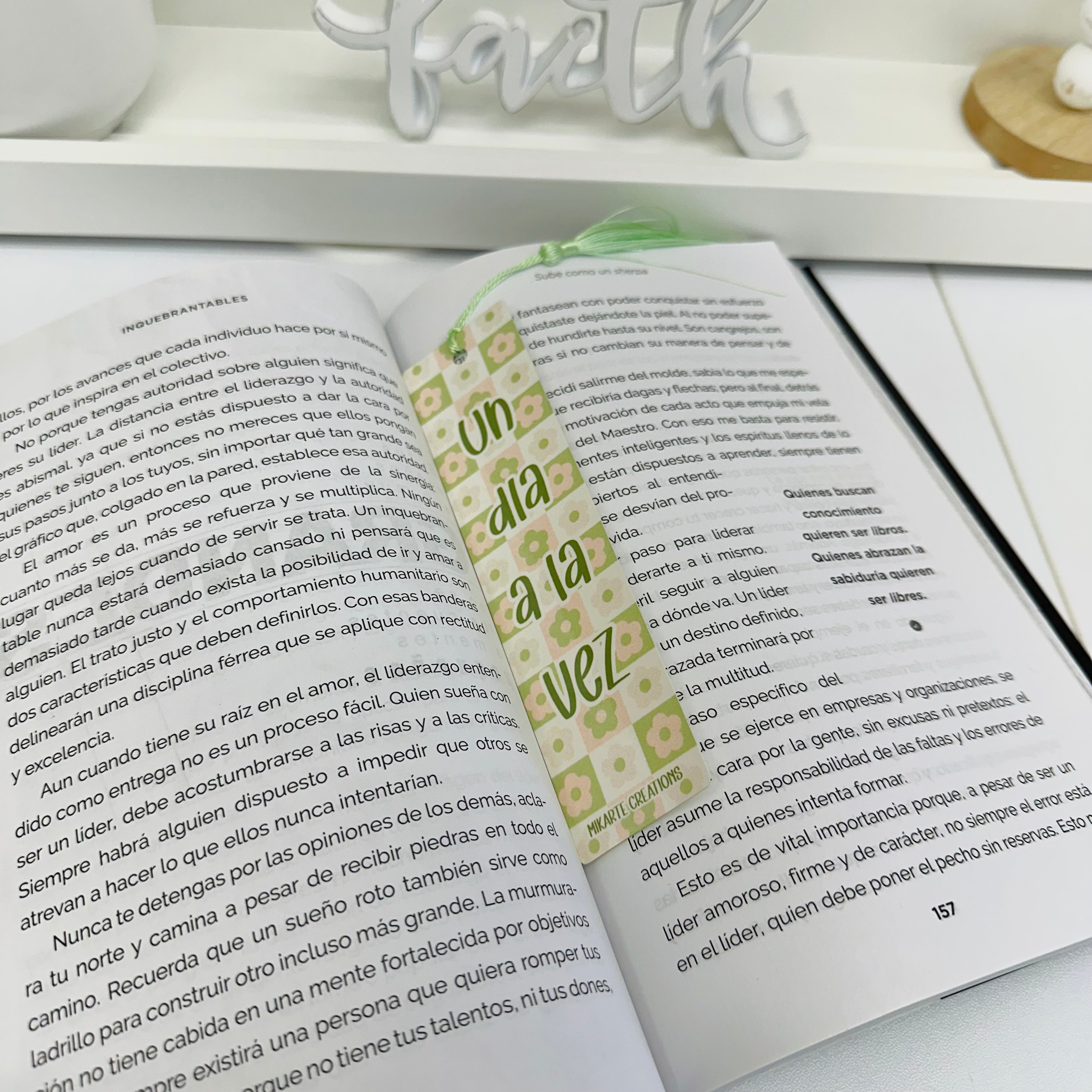 Un día a la vez - Bookmark