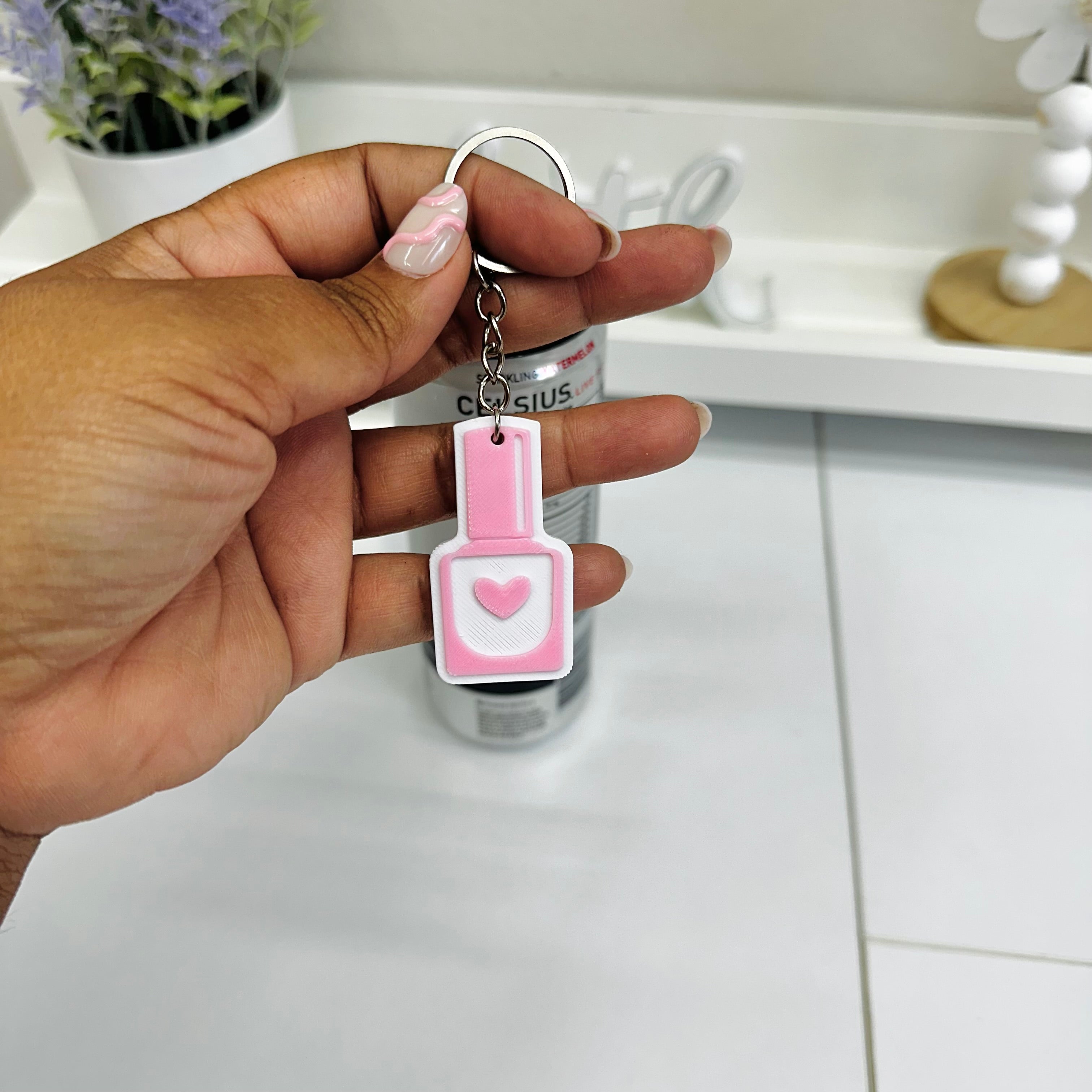 Llavero abrelatas con forma de esmalte